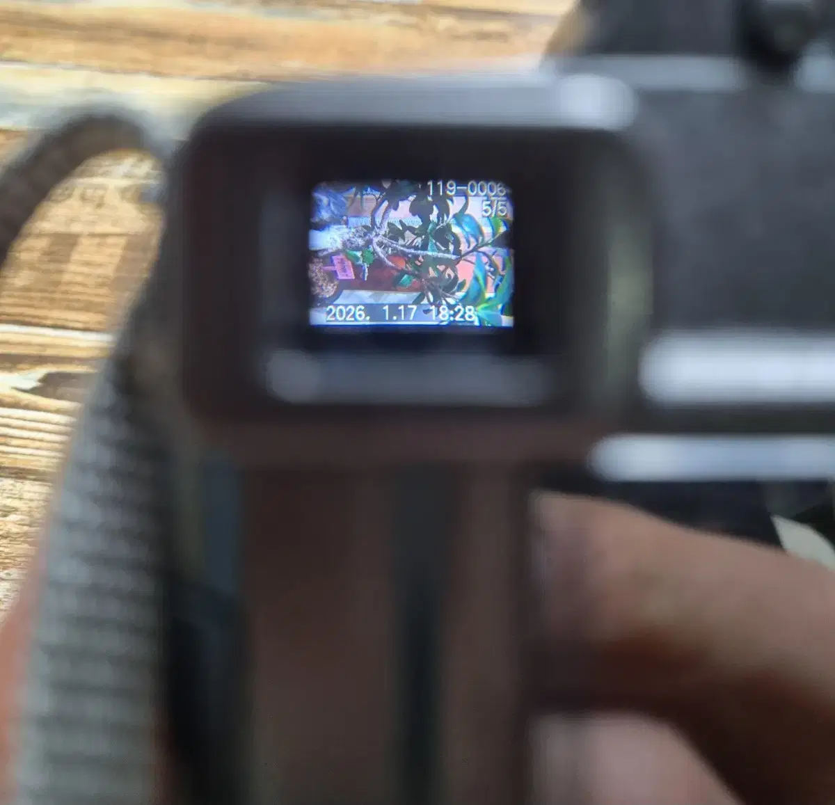 thumbnail-5